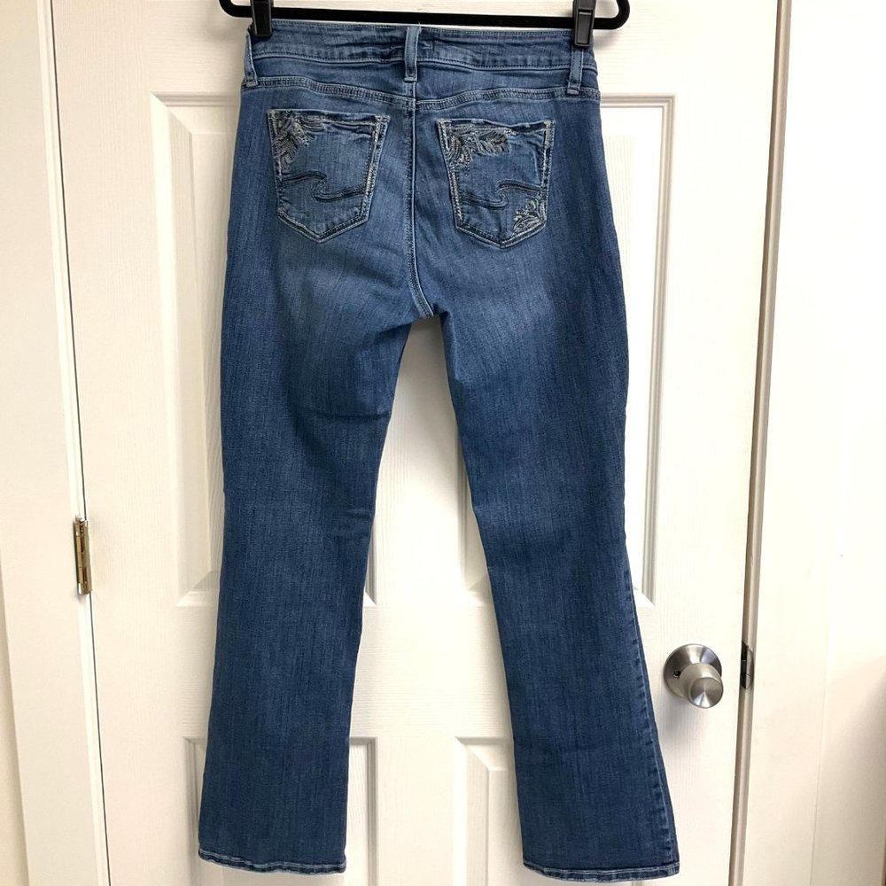 Silver Elyse Mid-Rise Slim Bootcut Jeans Size 29x31 Classic Versatile Essential - Picture 3 of 12